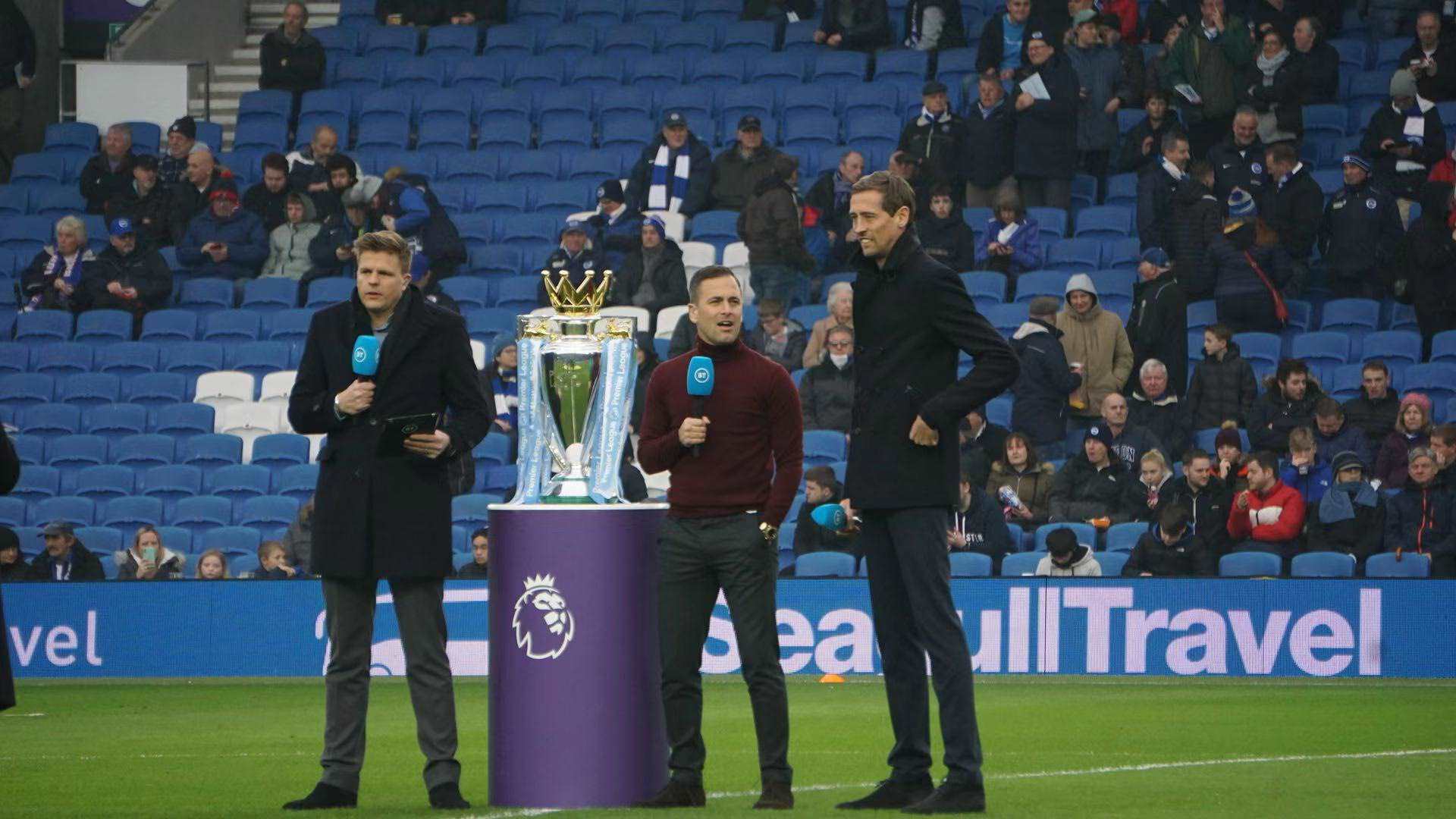 整体阵容的 整体阵容的