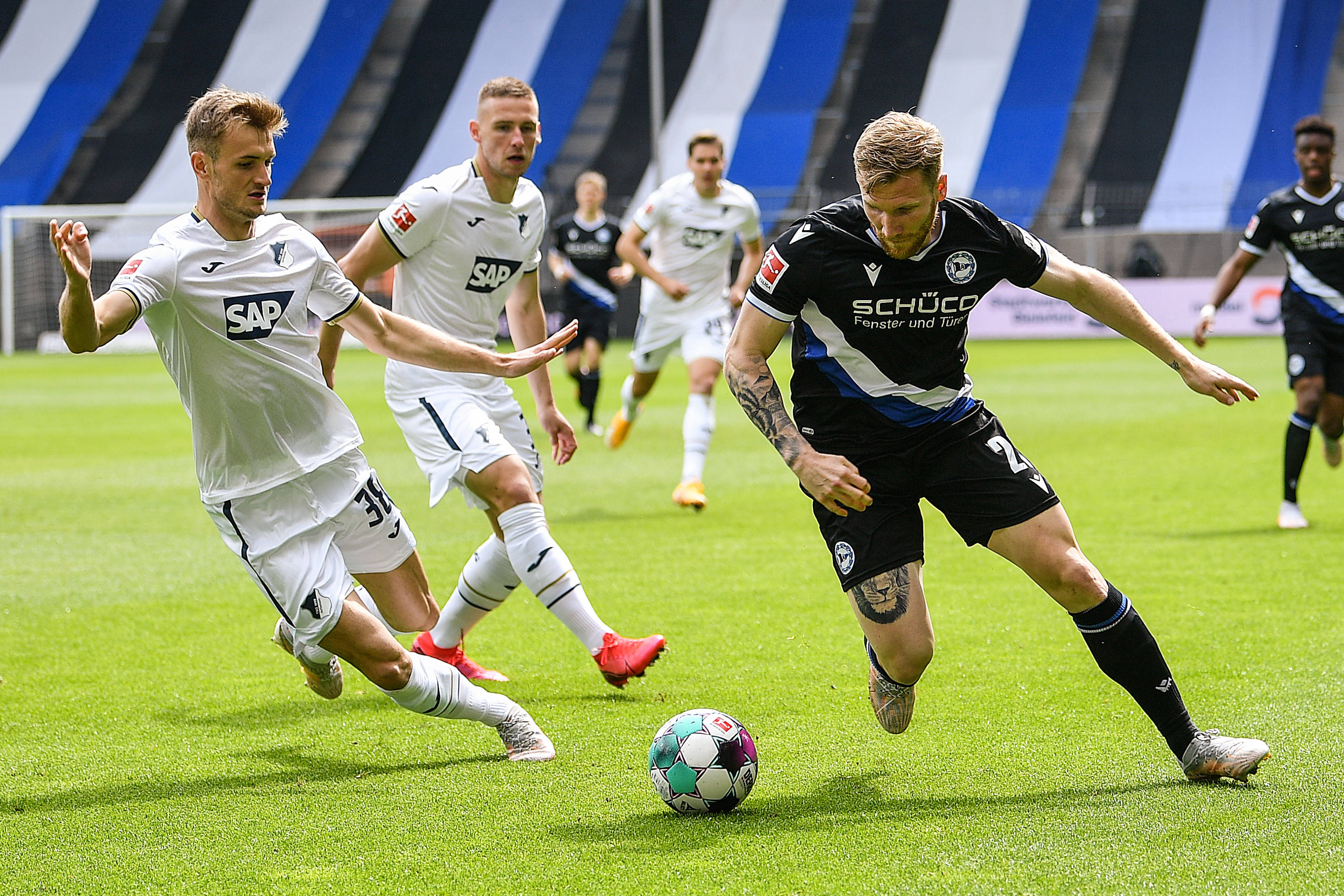 将雷霆的团 将雷霆的团